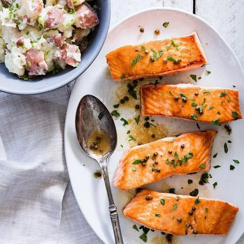 Today's Recipe: Seared Salmon with Green Peppercorn Sauce - Minervaspices